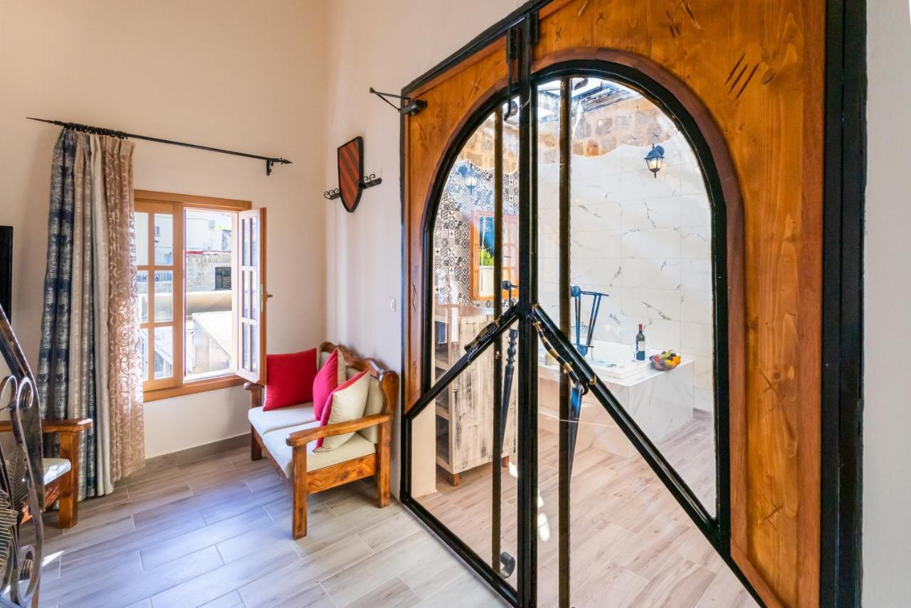 Cava D"Oro Suites Rhodes City エクステリア 写真