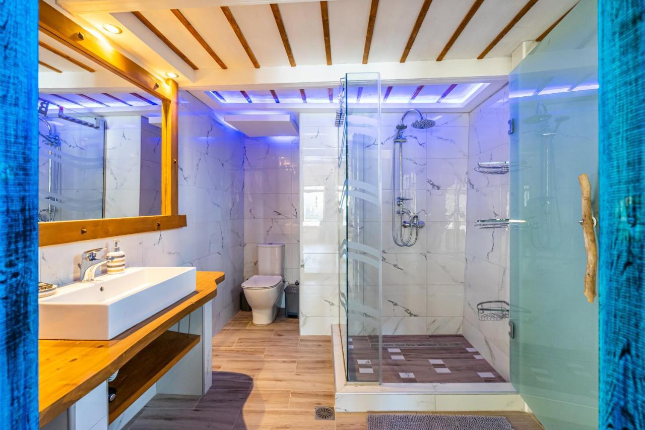 Cava D"Oro Suites Rhodes City エクステリア 写真