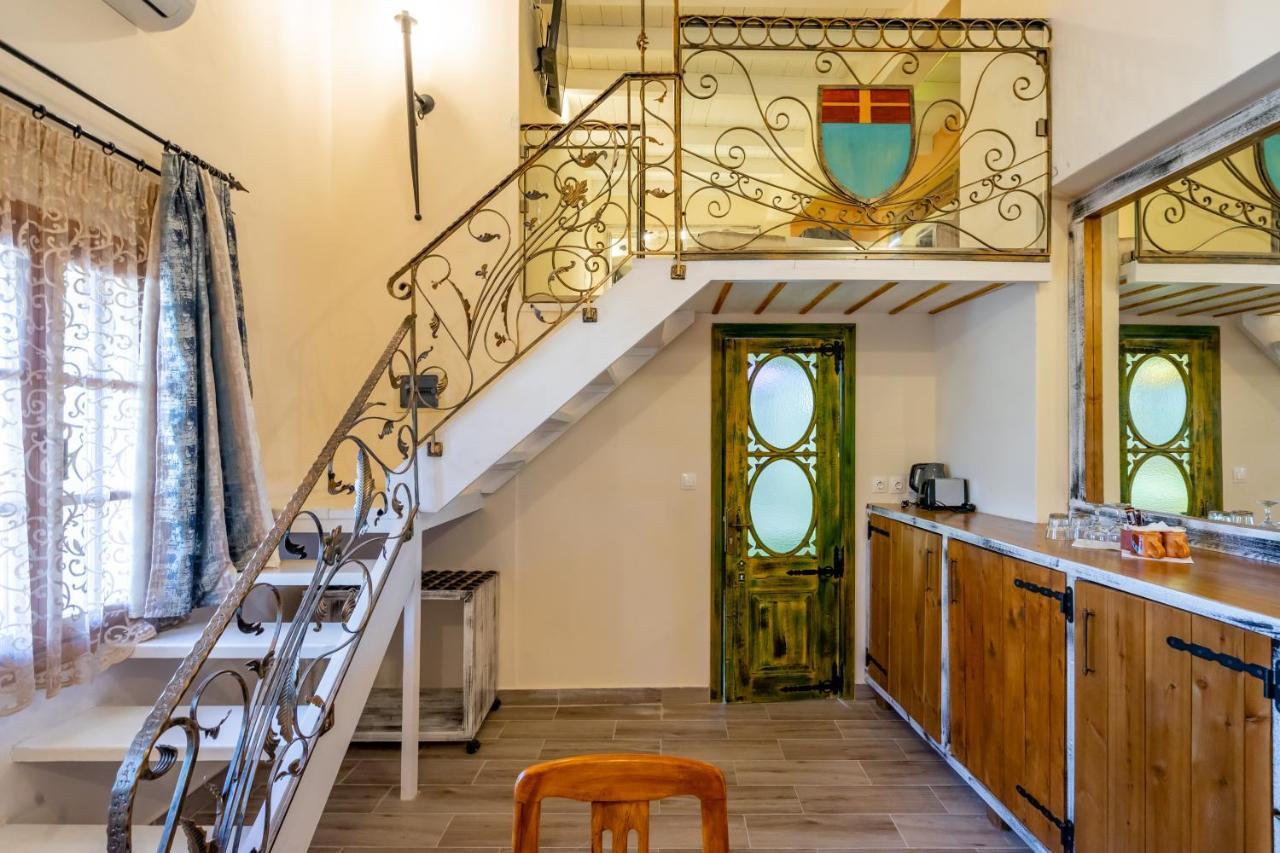 Cava D"Oro Suites Rhodes City エクステリア 写真