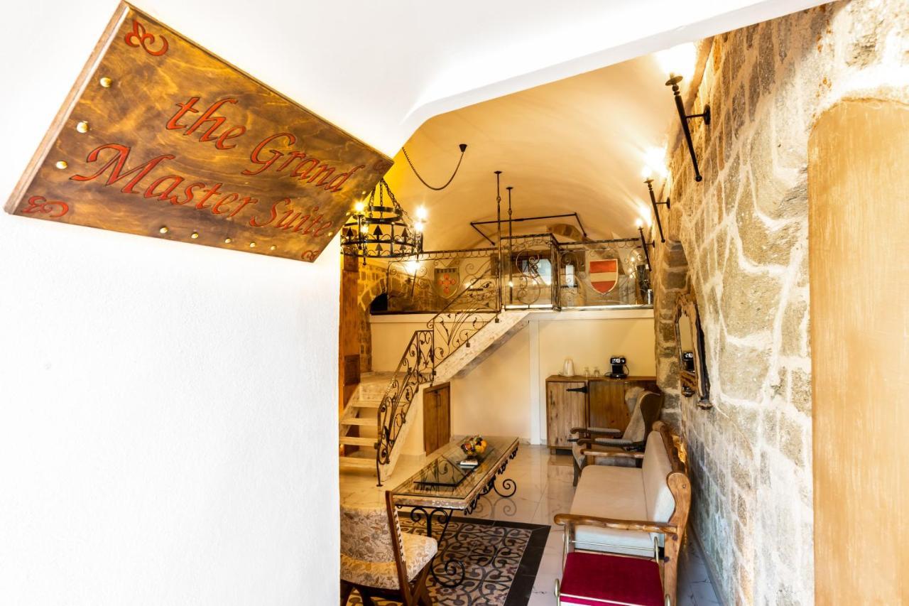 Cava D"Oro Suites Rhodes City エクステリア 写真